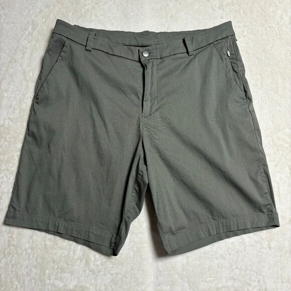 Lululemon Mens Commission Short Slim 9" Chino Size 34 Army Green M7AAAS